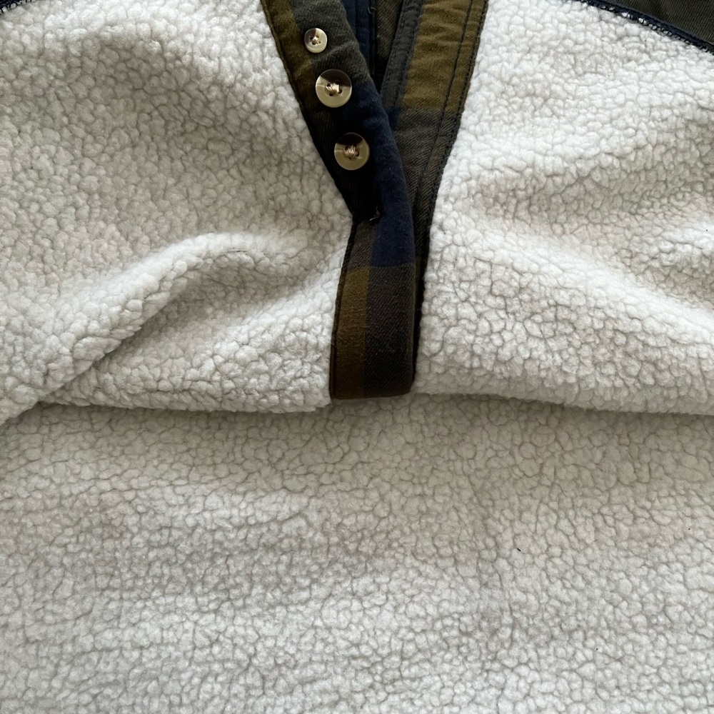 NWOT Green and Blue Fleece Lined Shacket - Picture 4 of 4